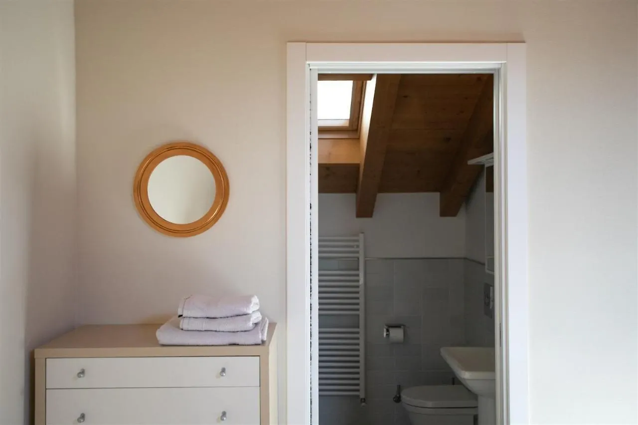 Iseolakerental - Casa Amata Riva di Solto Apartment