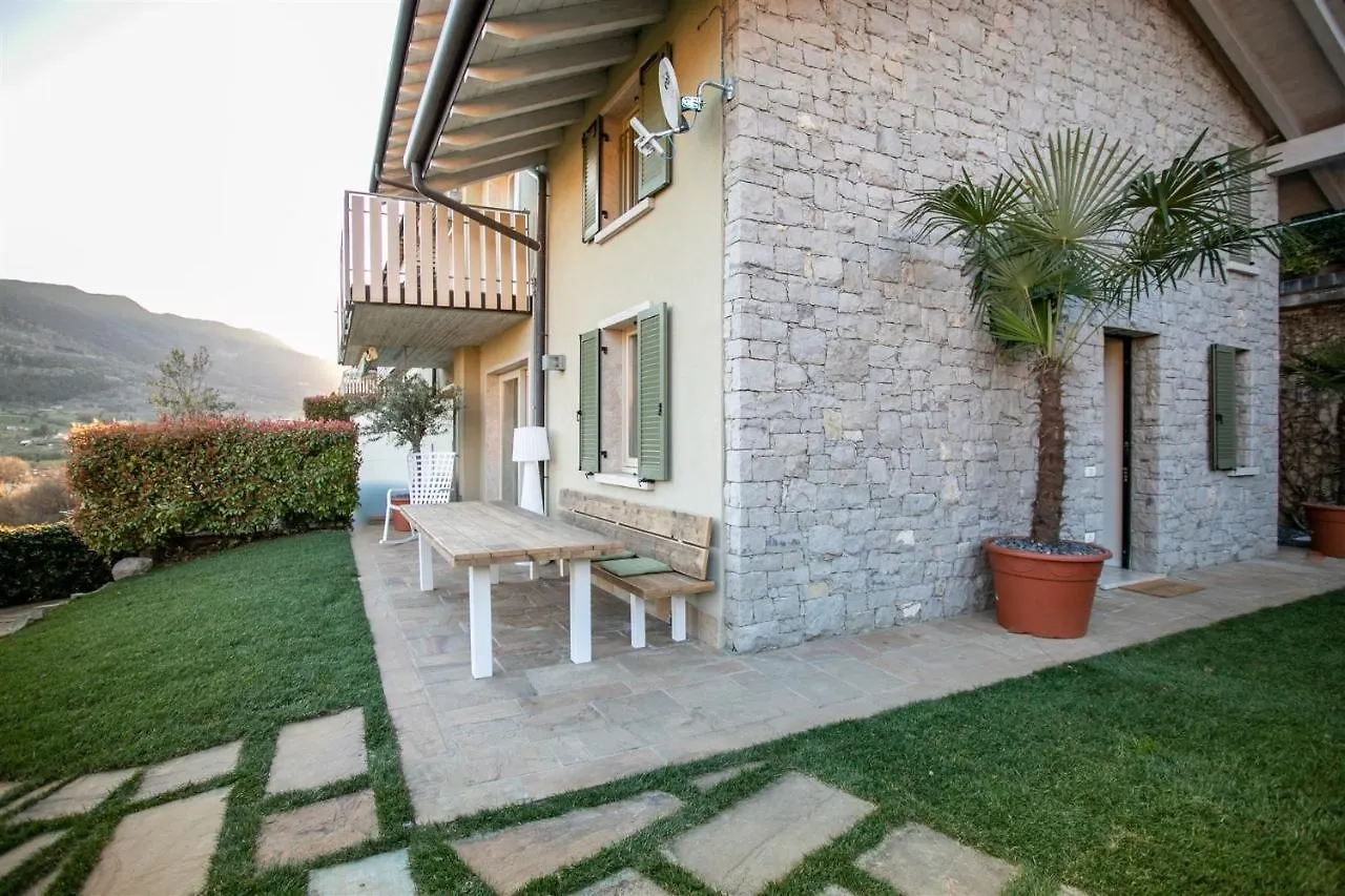 Iseolakerental - Casa Amata Riva di Solto Apartment