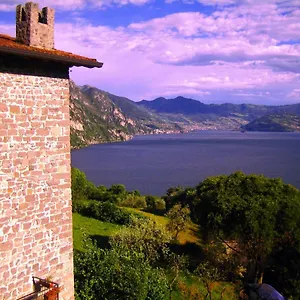 Castello Di Zorzino Iseo Riva di Solto